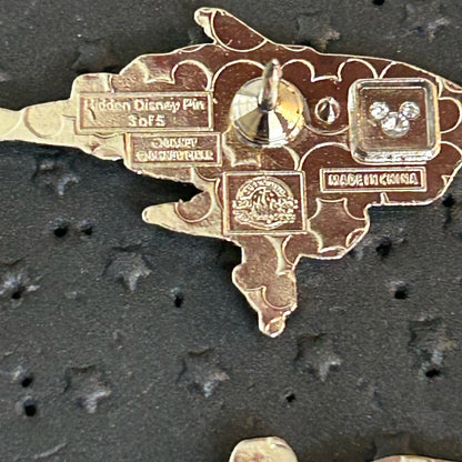 FULL SET - 2024 - Wall-e - Hidden Disney Pins - Mo, Burn-e, Eve, Axiom, Wall-e and Hal