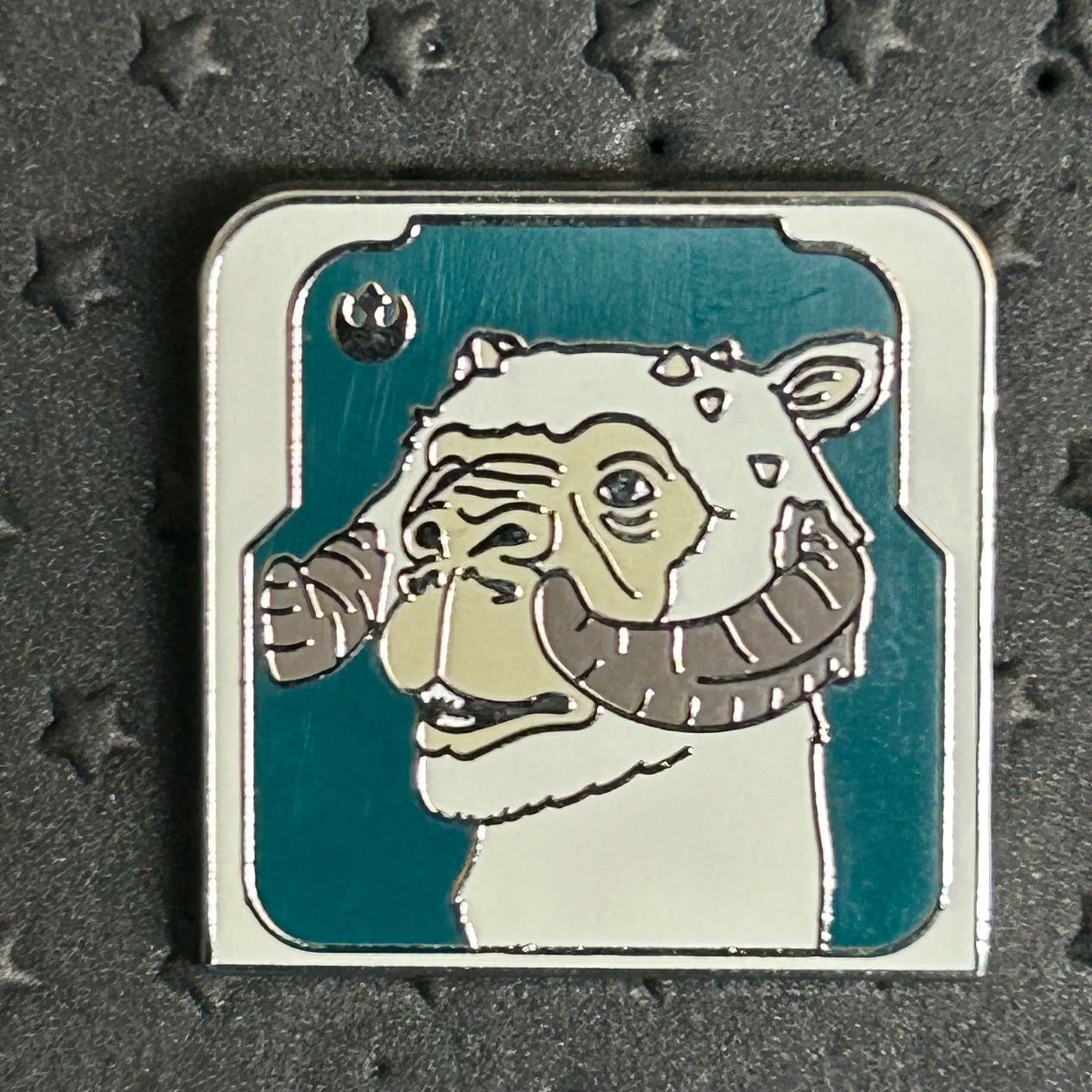 2024 - Tauntaun - Star Wars - Hidden Disney - DLR - Pin