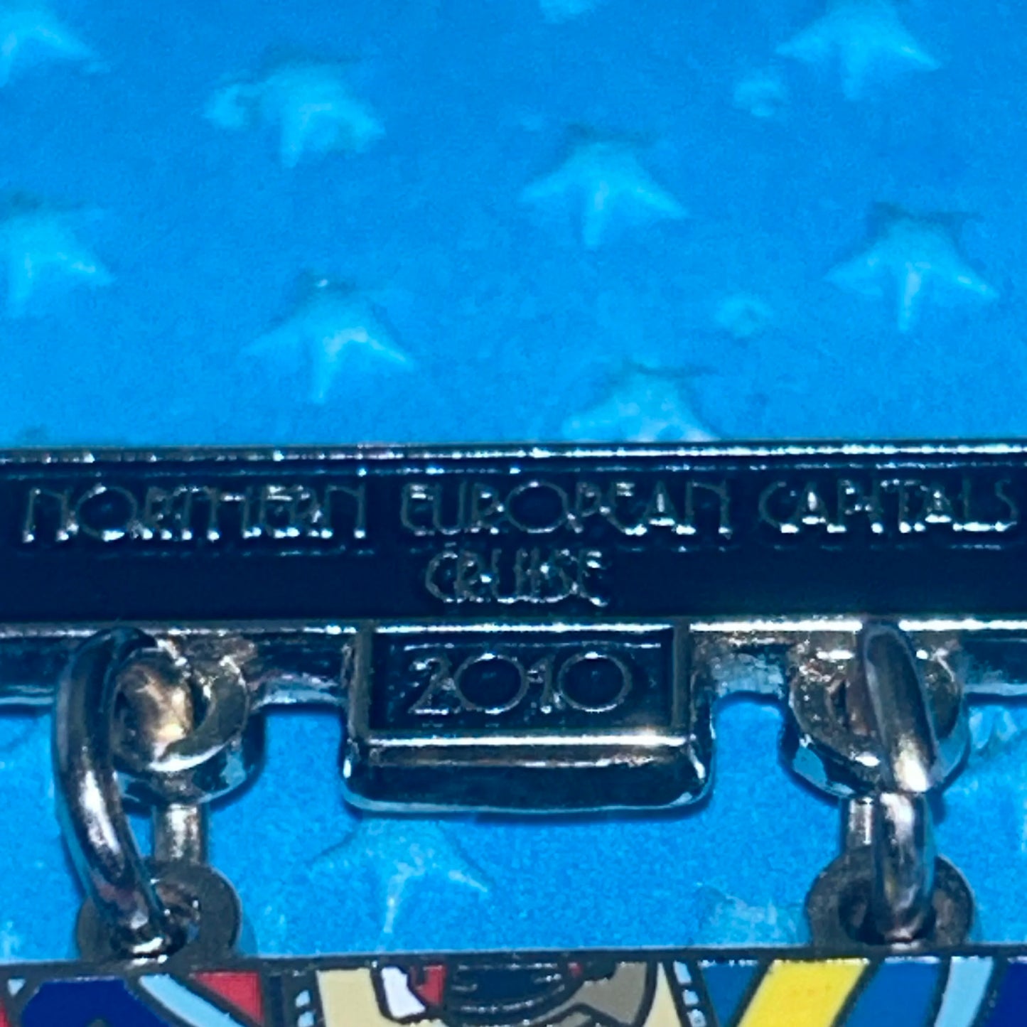 2010 - DCL - LR - European Capitals - Dangle - Pin