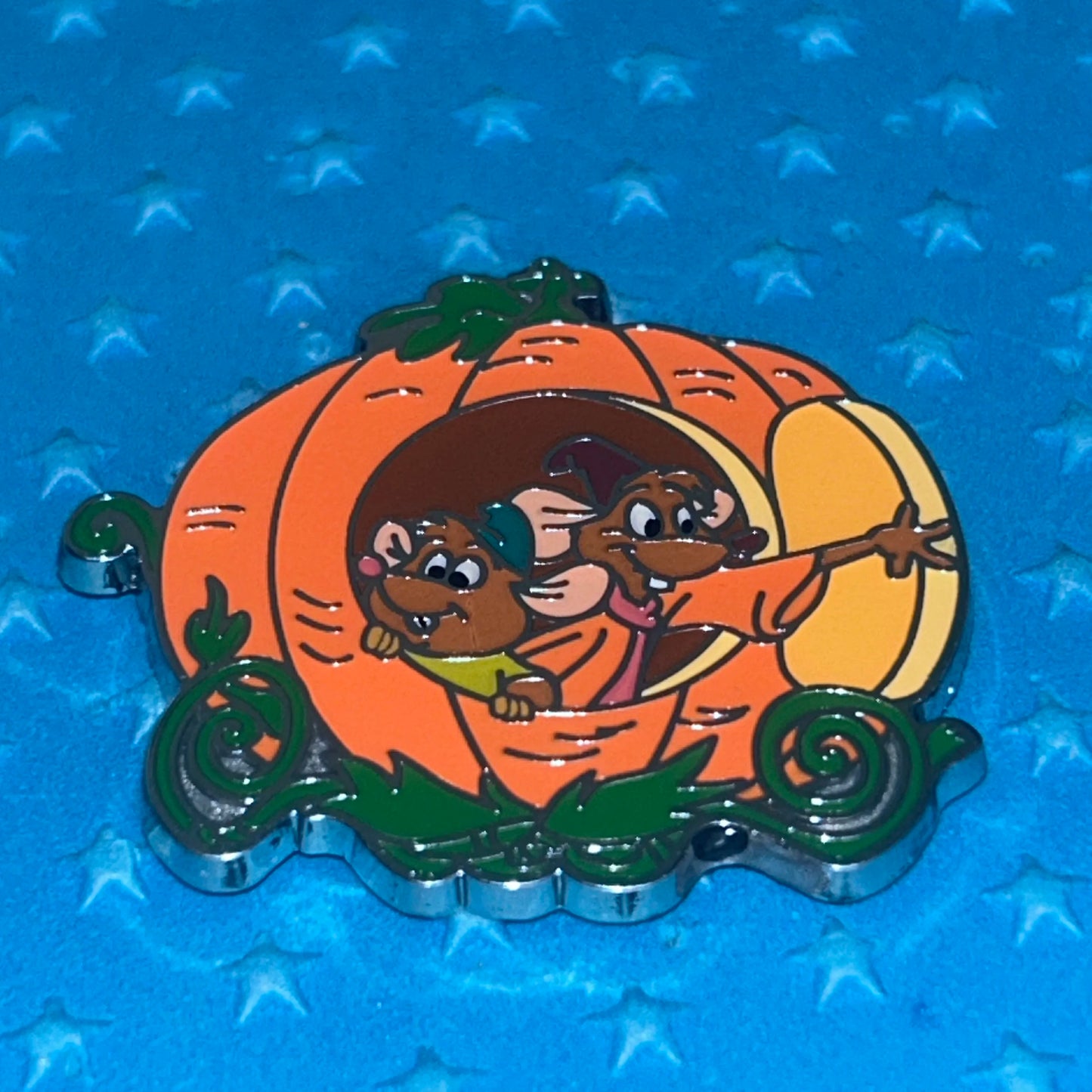 2024 - Jaq and Gus Gus - Cinderella - Pumpkin - Disney Mystery Pin