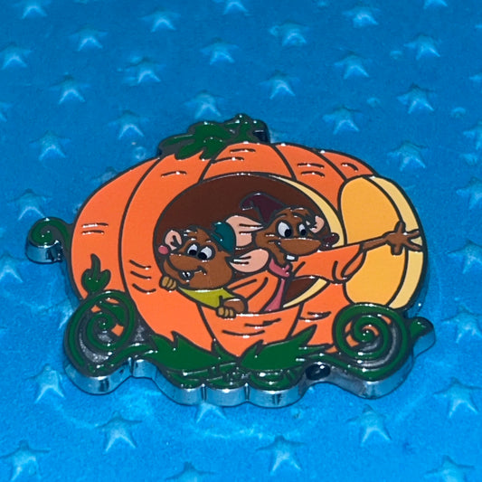 2024 - Jaq and Gus Gus - Cinderella - Pumpkin - Disney Mystery Pin