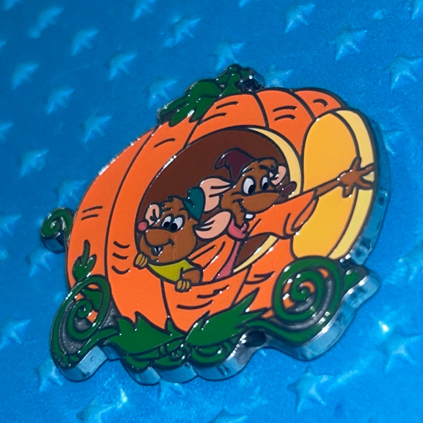 2024 - Jaq and Gus Gus - Cinderella - Pumpkin - Disney Mystery Pin