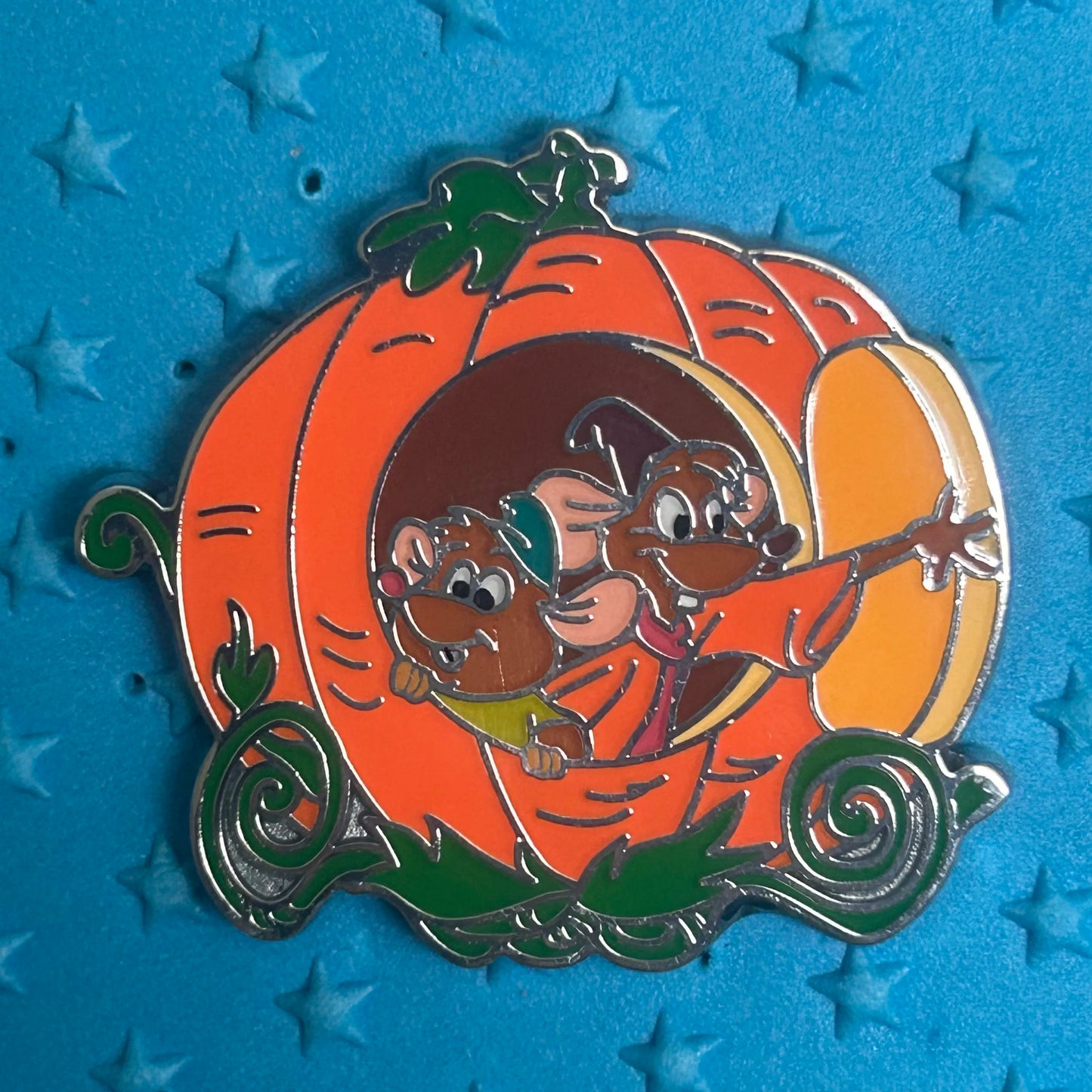 2024 - Jaq and Gus Gus - Cinderella - Pumpkin - Disney Mystery Pin