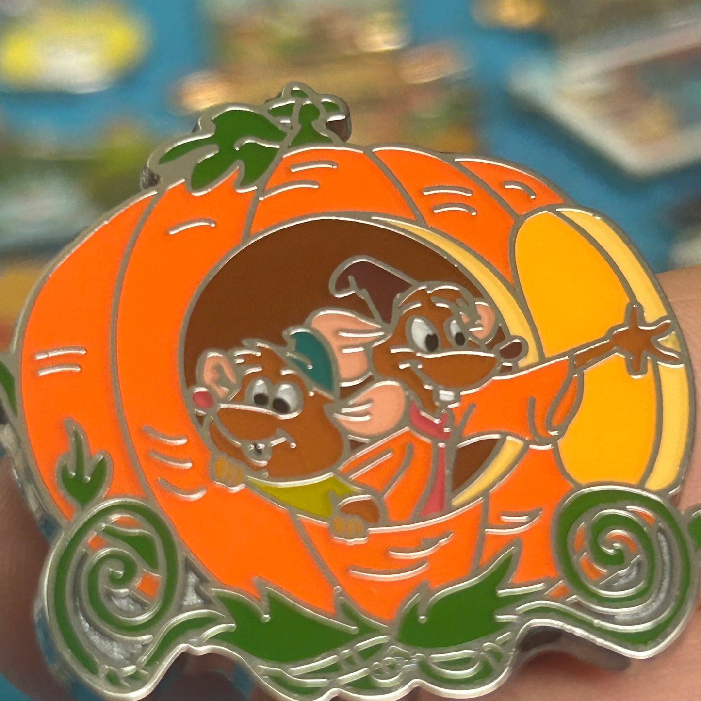 2024 - Jaq and Gus Gus - Cinderella - Pumpkin - Disney Mystery Pin