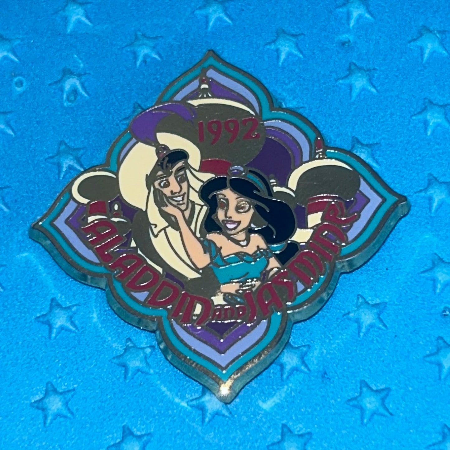 2002 - Princess Jasmine - Aladdin 1992 - Magic Carpet - Disney Pin
