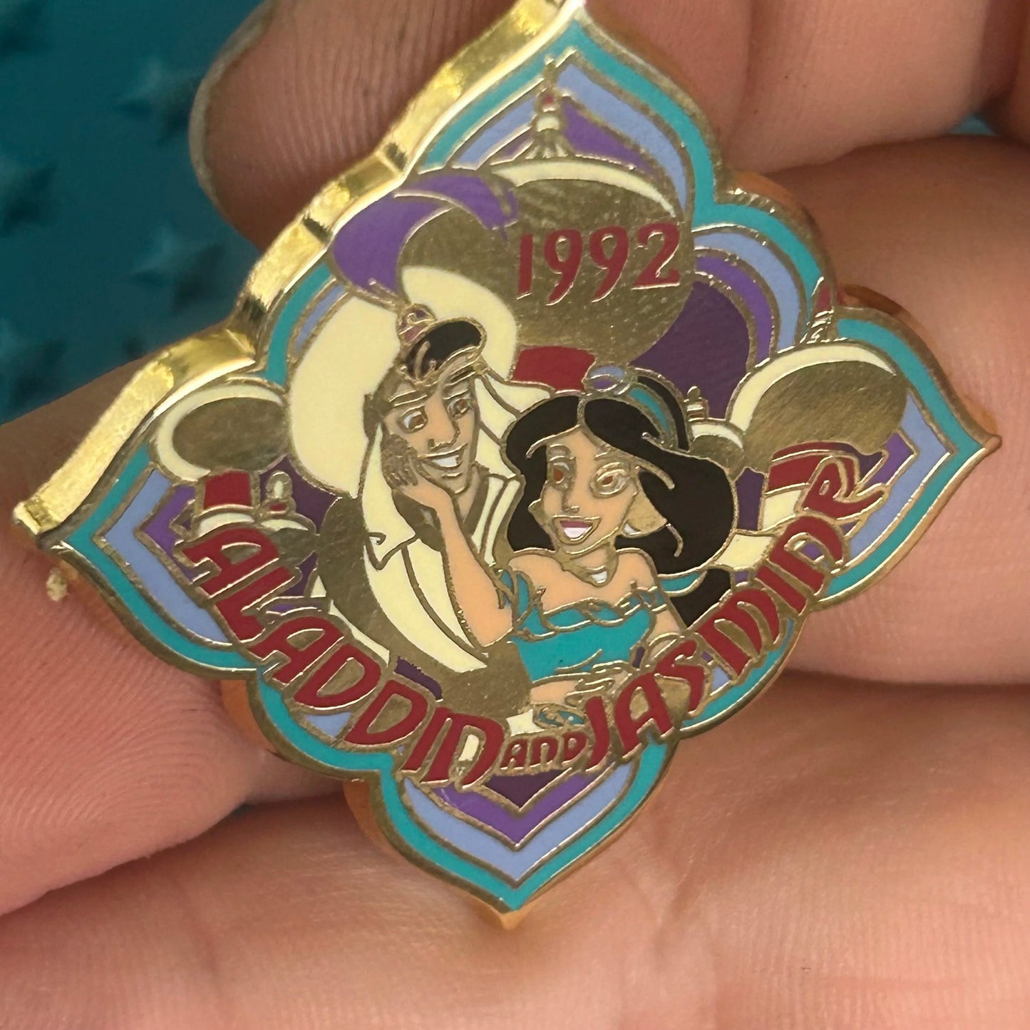 2002 - Princess Jasmine - Aladdin 1992 - Magic Carpet - Disney Pin
