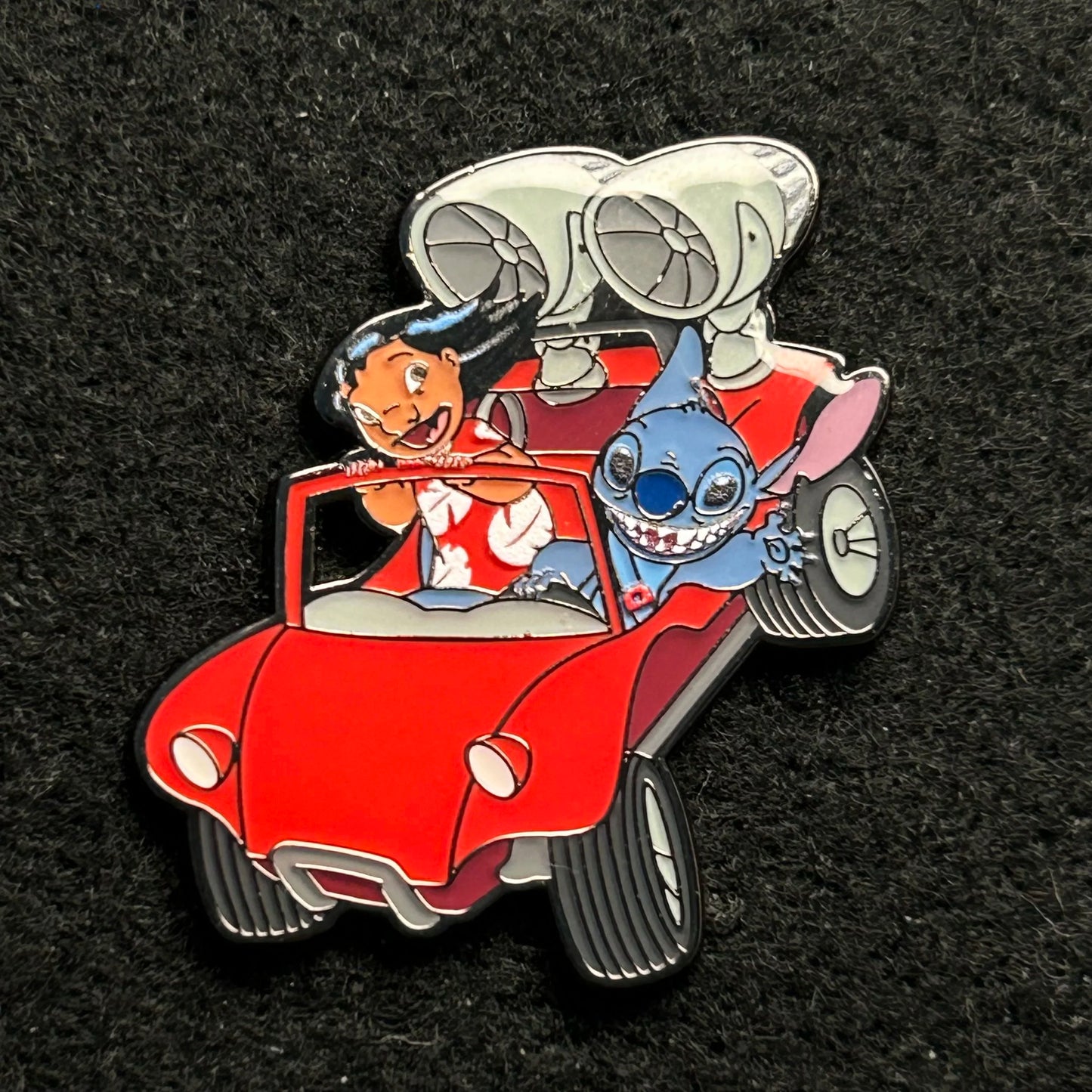 2025 - Loungefly - Lilo and Stitch - In Convertible Car - Disney Pin