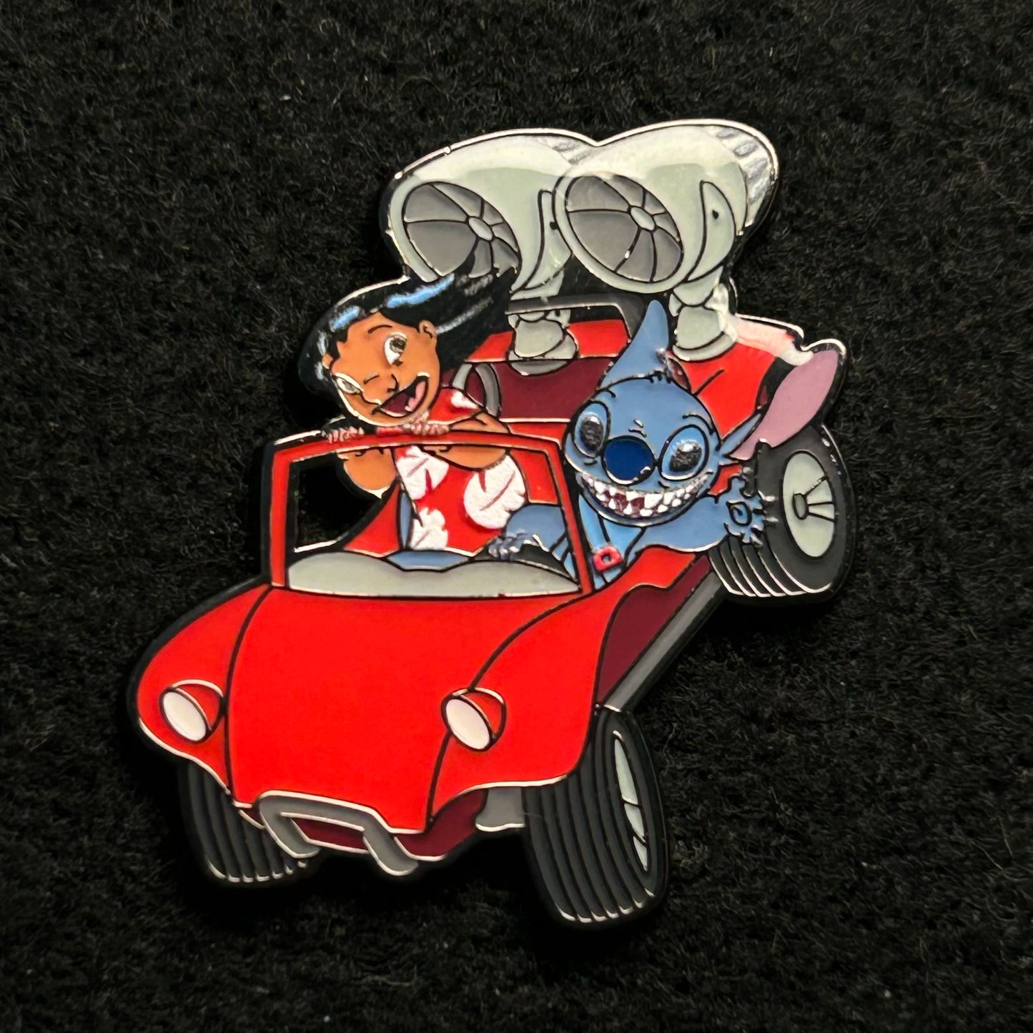2025 - Loungefly - Lilo and Stitch - In Convertible Car - Disney Pin