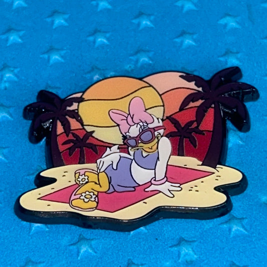 2024 - Loungefly - Daisy Duck - Lounging on Beach - Sunset - Disney Pin