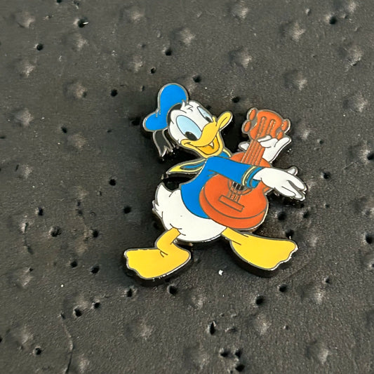 Loungefly - Donald Duck - Playing Guitar - Disney Pin