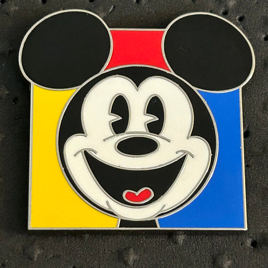 2016 - Mickey Mouse Shorts - Starter Set - Disney Pin