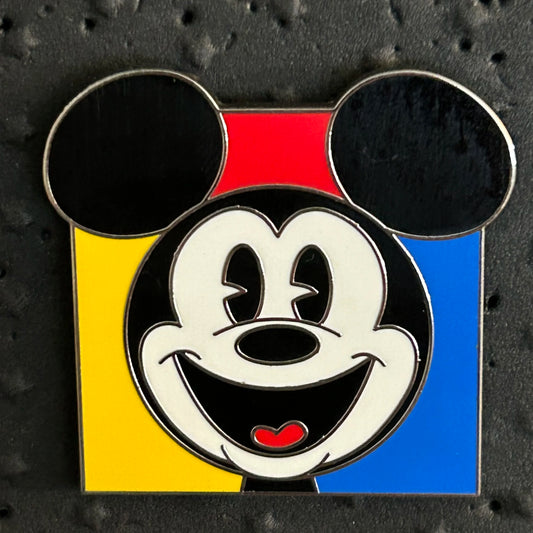 2016 - Mickey Mouse Shorts - Starter Set - Disney Pin