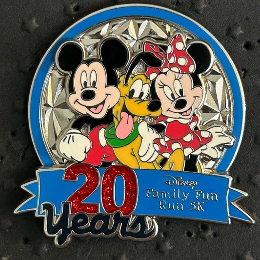 PRE PRODUCTION - 2013 - Mickey, Minnie, Pluto - EPCOT - 20 Years - Family Fun Run - 5 k - Disney Pin