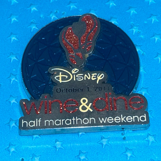 2011 - Spaceship Earth - Half Marathon Weekend - runDisney - LR - Disney Pin