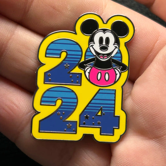 2024 - Mickey Mouse - Starter Series - Disney Pin