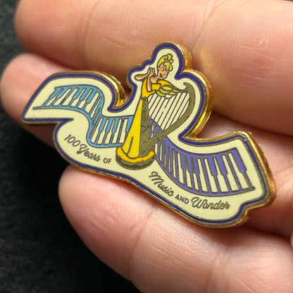 Loungefly - Golden Harp - Fun and Fancy Free - Disney Pin