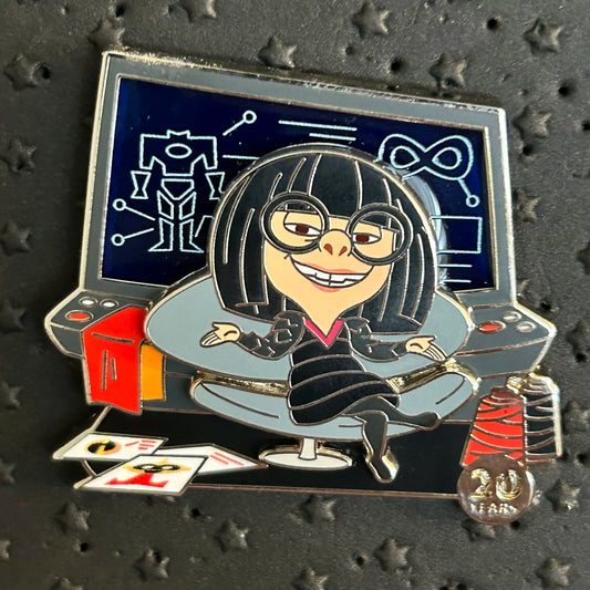 2024 - Edna Mode - Incredibles - 20 Years - LE. 3,000 - Disney Pin