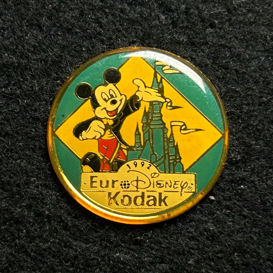 1992 - Vintage - Mickey Mouse - Euro Disney - Castle - Kodak - Disney Pin