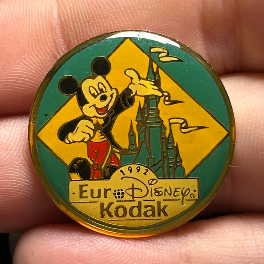 1992 - Vintage - Mickey Mouse - Euro Disney - Castle - Kodak - Disney Pin