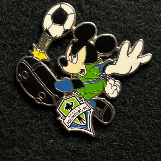 2016 - Mickey Mouse Kicking Ball -  Seattle Sounders - Soccer Series - Disney Pin