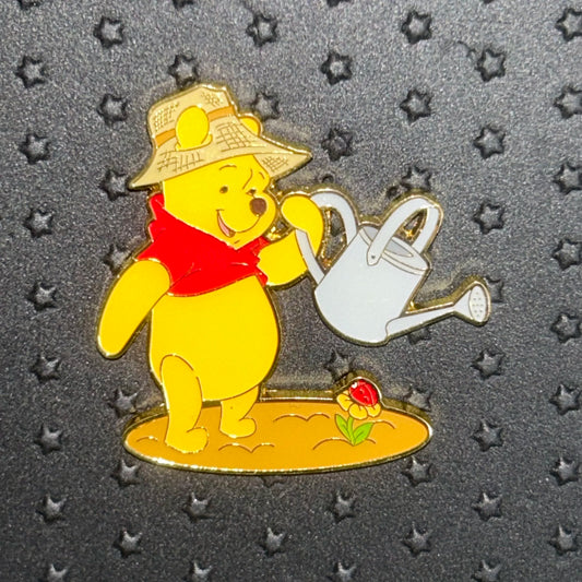 Loungefly - Winnie the Pooh - Gardener - Watering Flower - Disney Pin