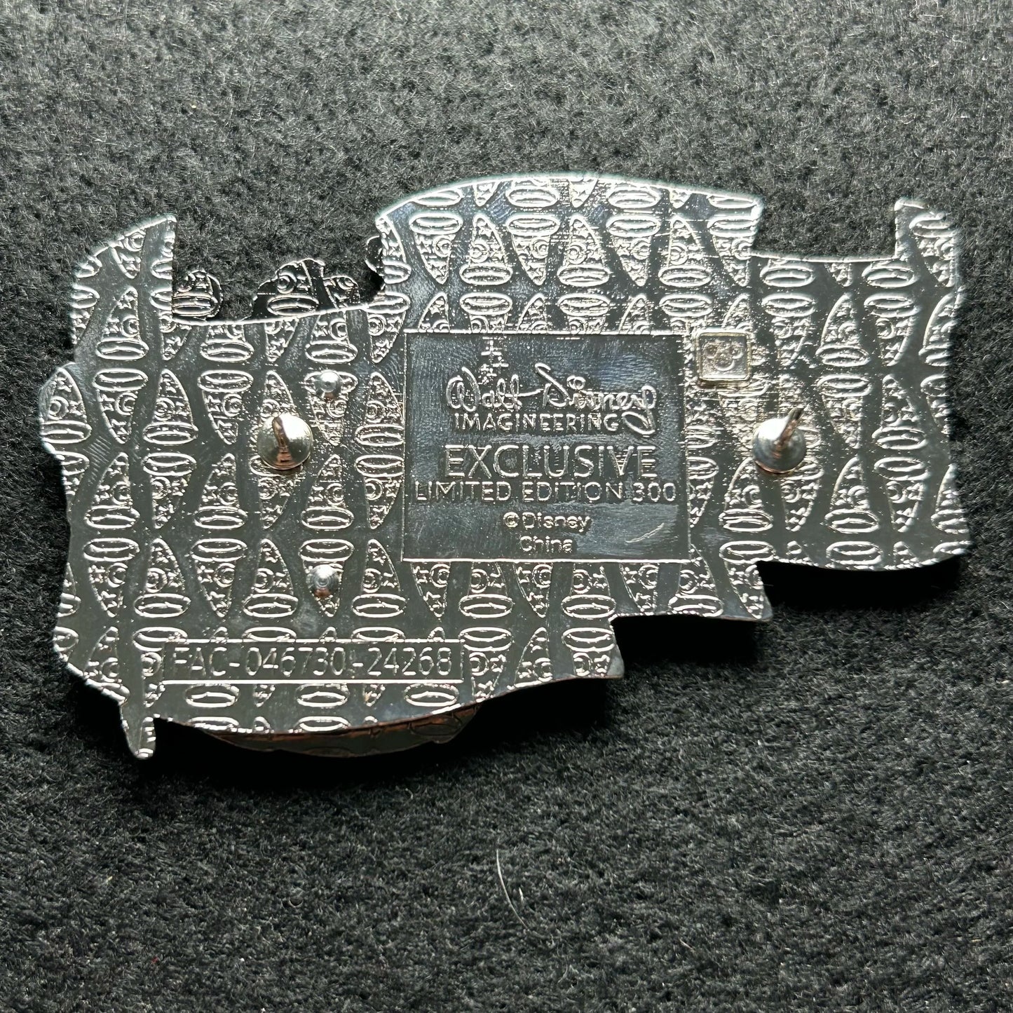 2025 - Queen of Hearts - Off the Page Series - WDI - LE 300 - Disney Pin