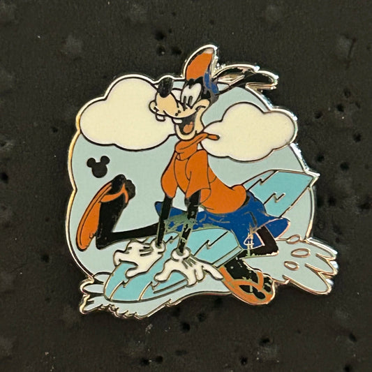 2020 - Goofy - DLR - Surfing on a Wave - Hidden Mickey - Disney Pin