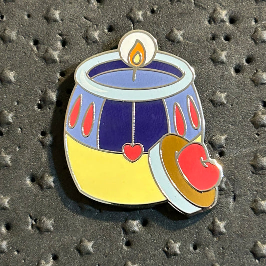 2024 - Snow White - Mystery Candle - Disney Pin
