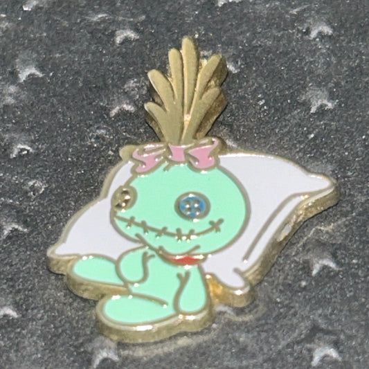 2010 - Scrump on Pillow - Lilo and Stitch - Disney Pin