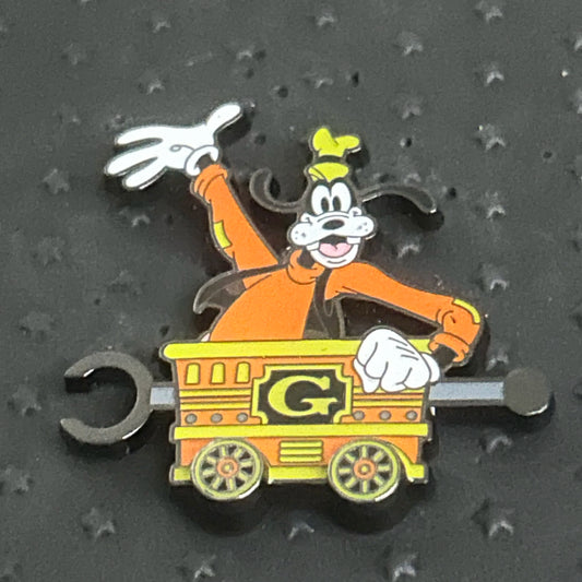 2023 - Loungefly - Goofy - Mickey and Friends - Spinning Wheels - Train - Mystery Pin
