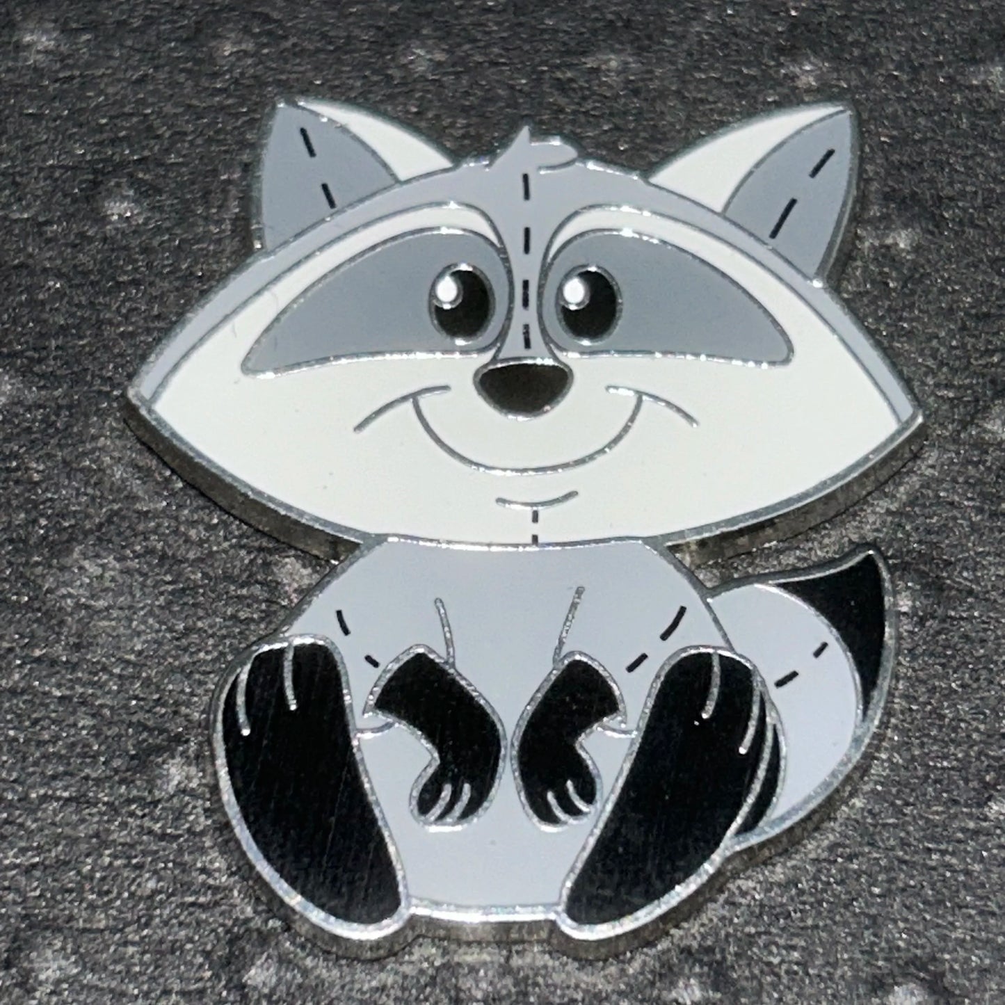 2024 - Meeko - Pocahontas - Pixie Plush - Mystery Pin