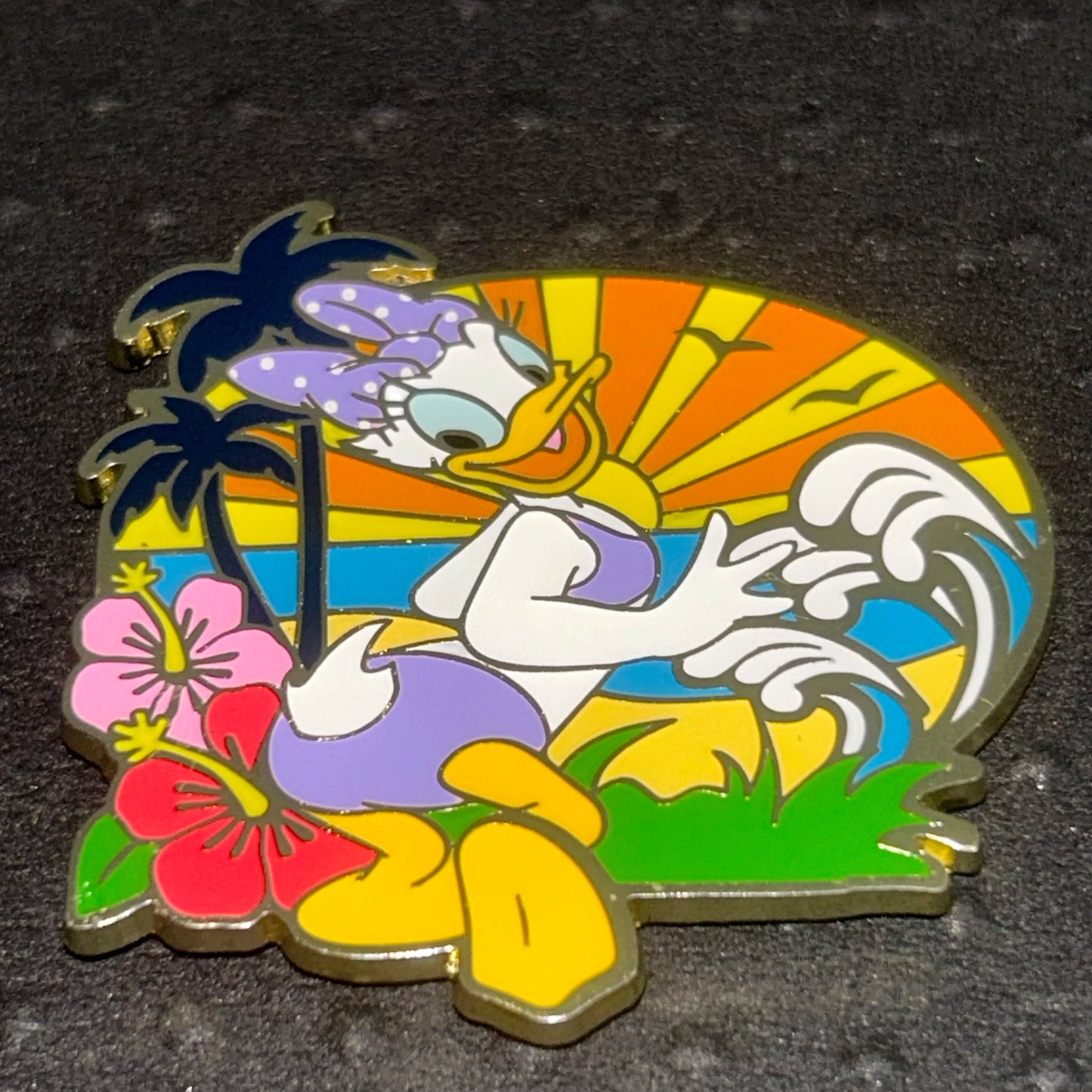 2022 - Loungefly - Daisy Duck - Summer - LE 1,000