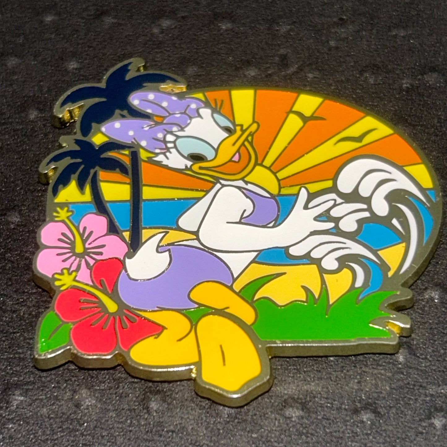 2022 - Loungefly - Daisy Duck - Summer - LE 1,000