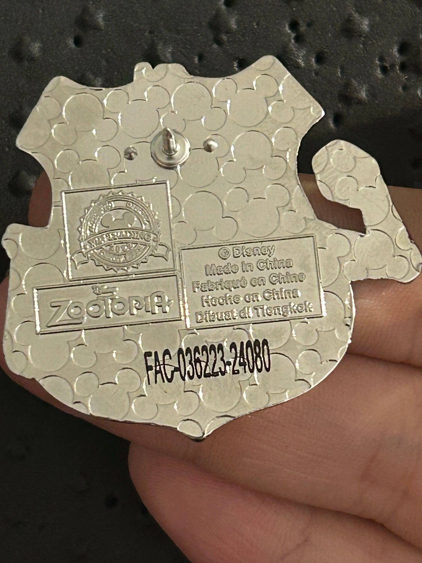 2024 - Wolf - Zootopia - ZPD - Mystery Pin