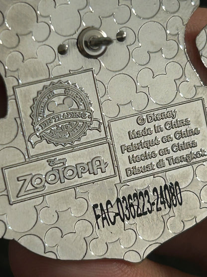 2024 - Wolf - Zootopia - ZPD - Mystery Pin