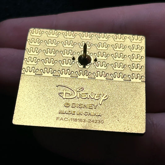 2024 - Daisy Duck - Loungefly - Mickey and Friends - Artwork - Mystery Pin