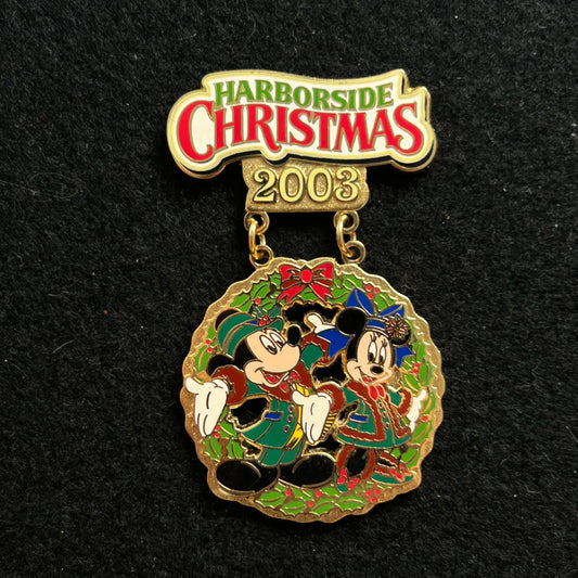 2003 - Mickey and Minnie Mouse - Christmas Wreath - Dangle - Disney Pin