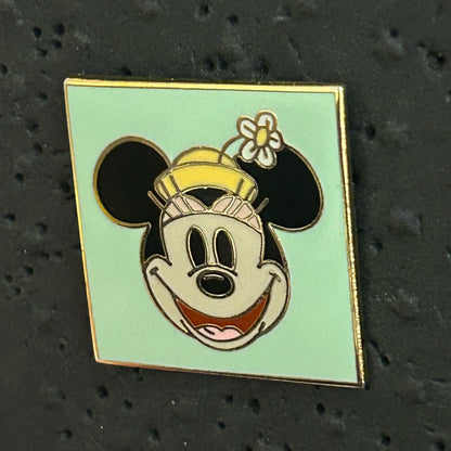 Minnie Mouse - Face and Hat - Disney Pin