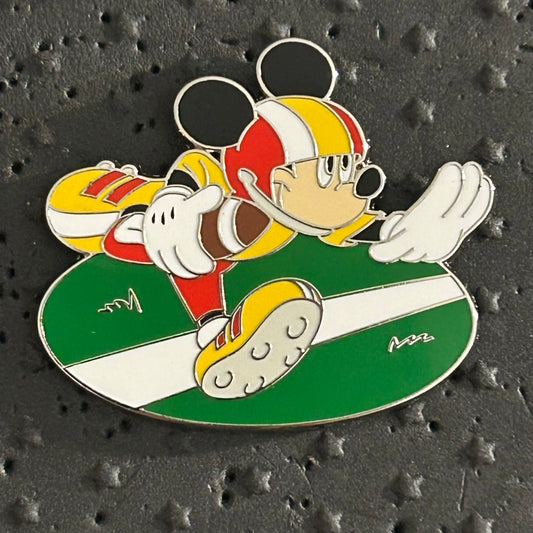2024 - Mickey Mouse - Playing Football - Disney Pin