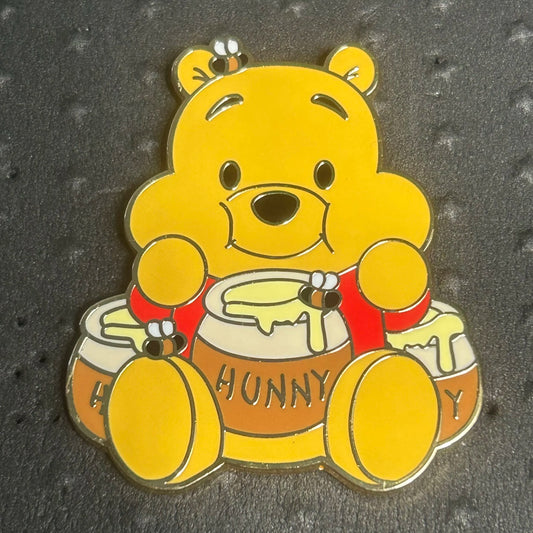 2024 - Winnie the Pooh - Cheeks Full of Hunny - Disney Pin