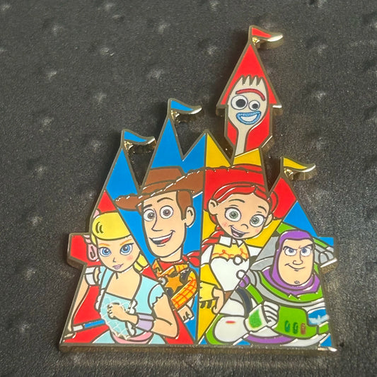 2022 - Jesse, Woody, Bo Peep, Buzz and Forky - Castle Disney Pin
