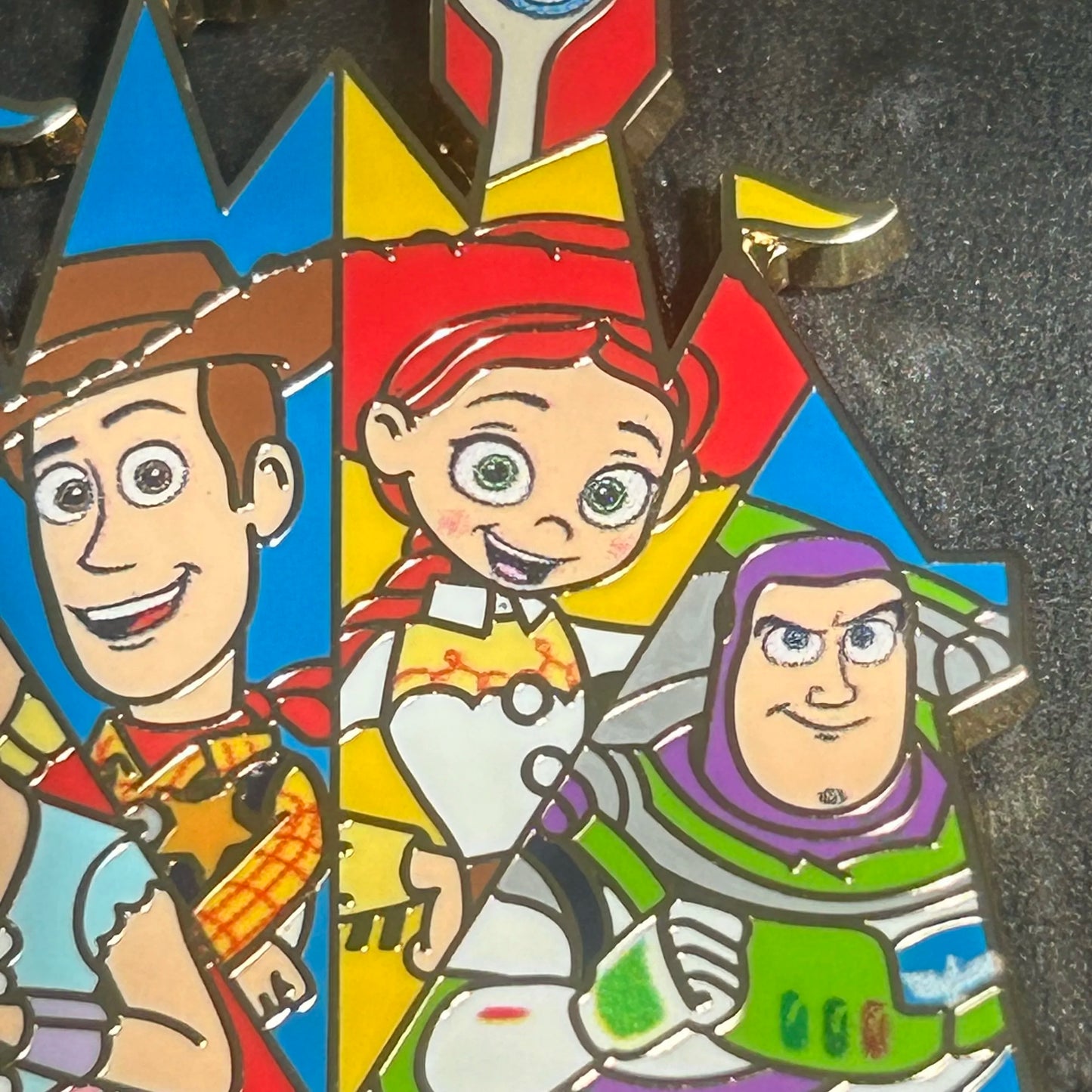 2022 - Jesse, Woody, Bo Peep, Buzz and Forky - Castle Disney Pin