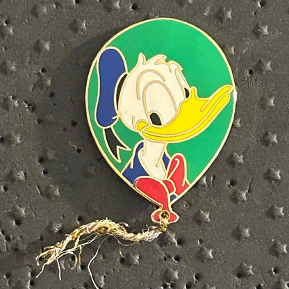 WDW - Donald Duck - Balloon - Cast Exclusive - Disney Pin