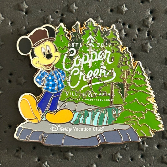 2017 - Mickey Mouse - Copper Creek Villas & Cabin - DVC - Disney Pin