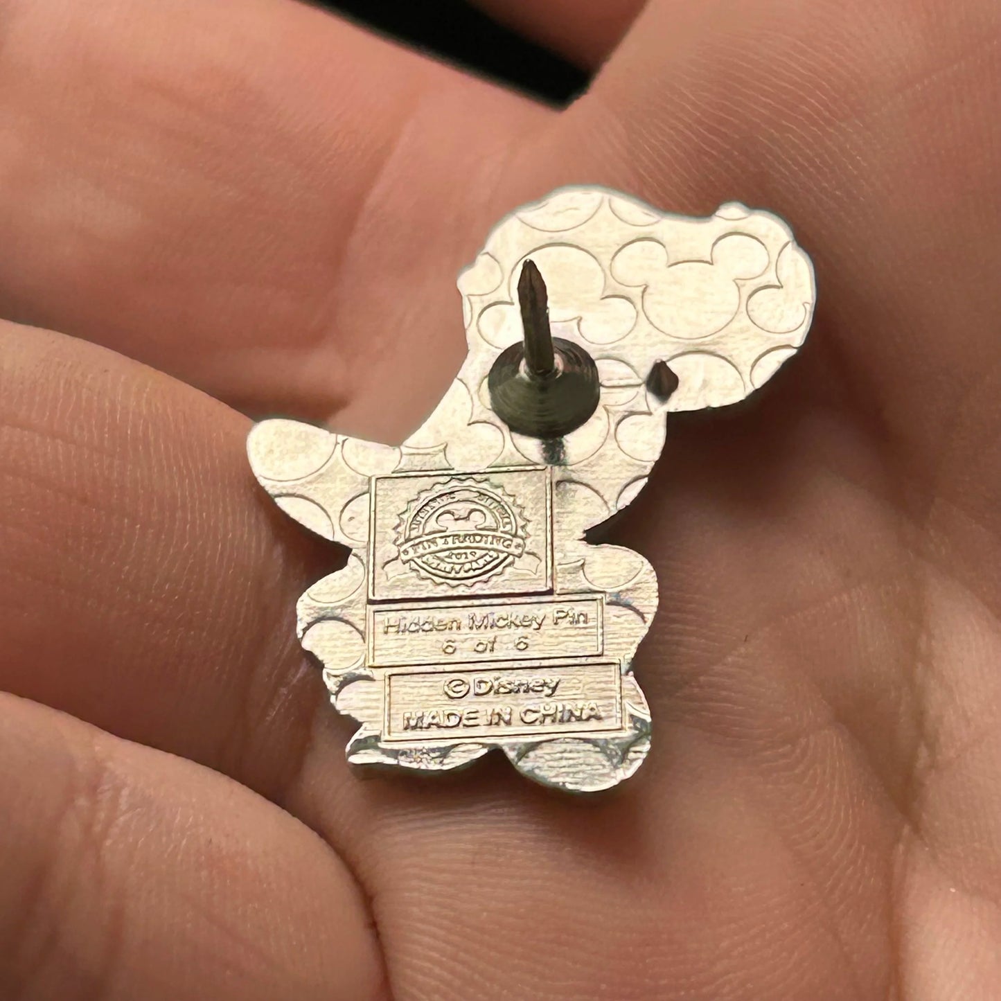 2019 - Captain Hook - Villain Faces - Hidden Mickey - Disney Pin