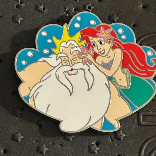 2023 - Ariel and King Triton - The Little Mermaid - Mystery Pin