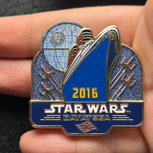 2016 - Star Wars - Cruise Ship - Day At Sea - DCL - LR - Disney Pin
