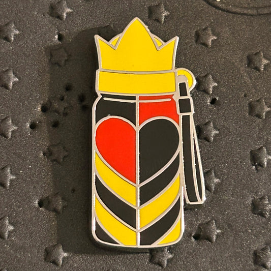2023 - Queen of Hearts - Alice in Wonderland - Water Bottle - Disney Pin