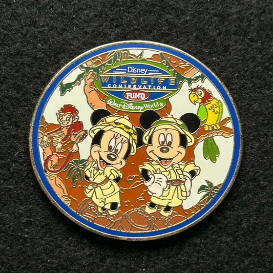 2007 - Mickey and Minnie Mouse - Wildlife Conservation Fund - Disney Pin