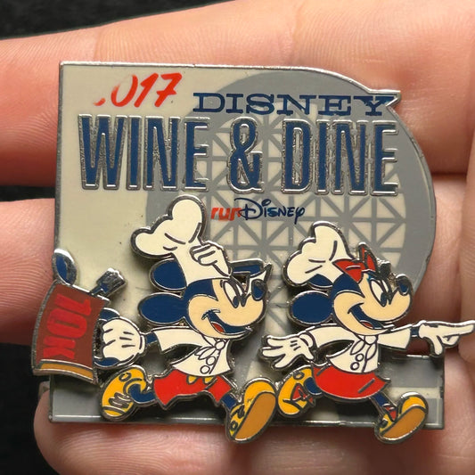 2017 - Mickey and Minnie Mouse - 10k - Wine and Dine - LR - Disney Pin